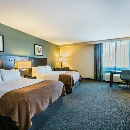 Holiday Inn Saskatoon Downtown By Ihg Екстериор снимка