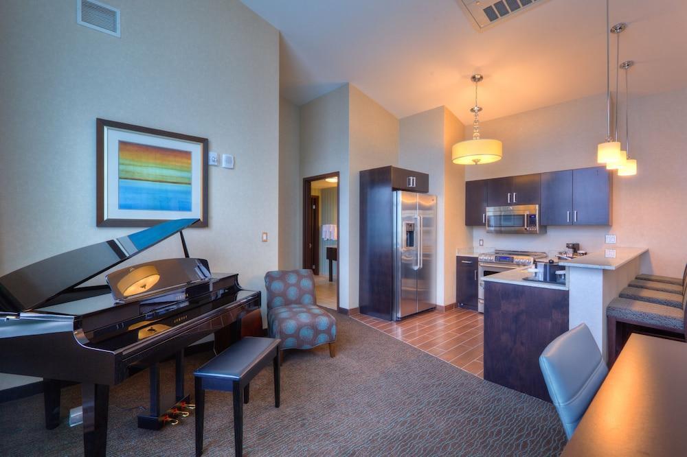 Holiday Inn Saskatoon Downtown By Ihg Екстериор снимка
