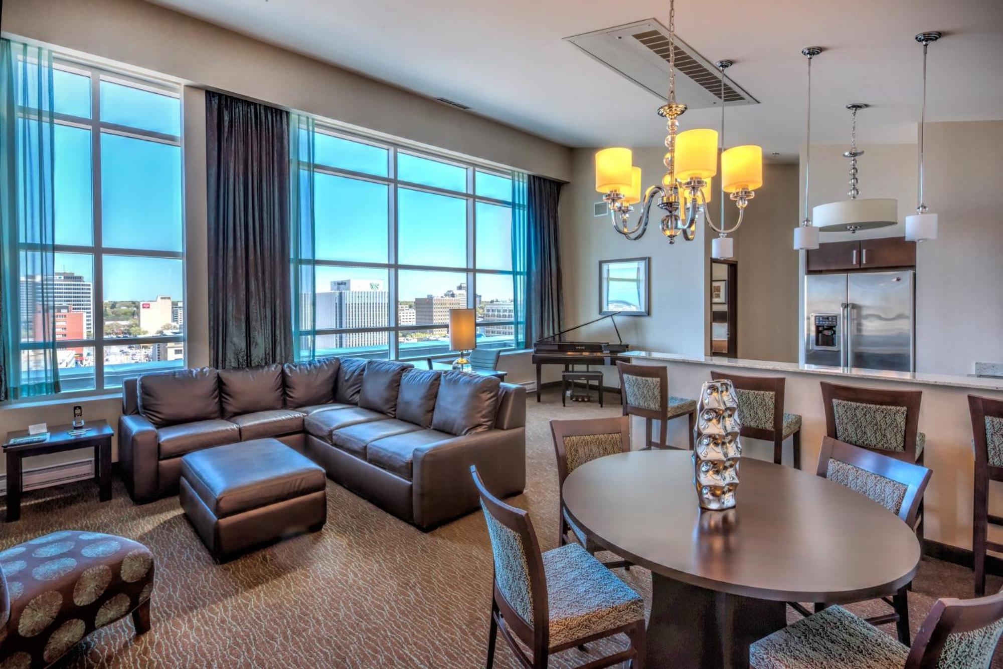 Holiday Inn Saskatoon Downtown By Ihg Екстериор снимка